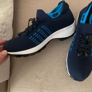 Brand new women’s running shoes size 9